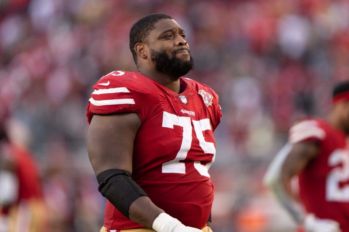 The Jets plan to sign former-San Francisco 49ers guard Laken Tomlinson.