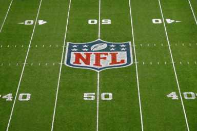 2022-02-06T195016Z_112977200_MT1USATODAY17629863_RTRMADP_3_NFL-PRO-BOWL-NFC-AT-AFC-1200×800-1