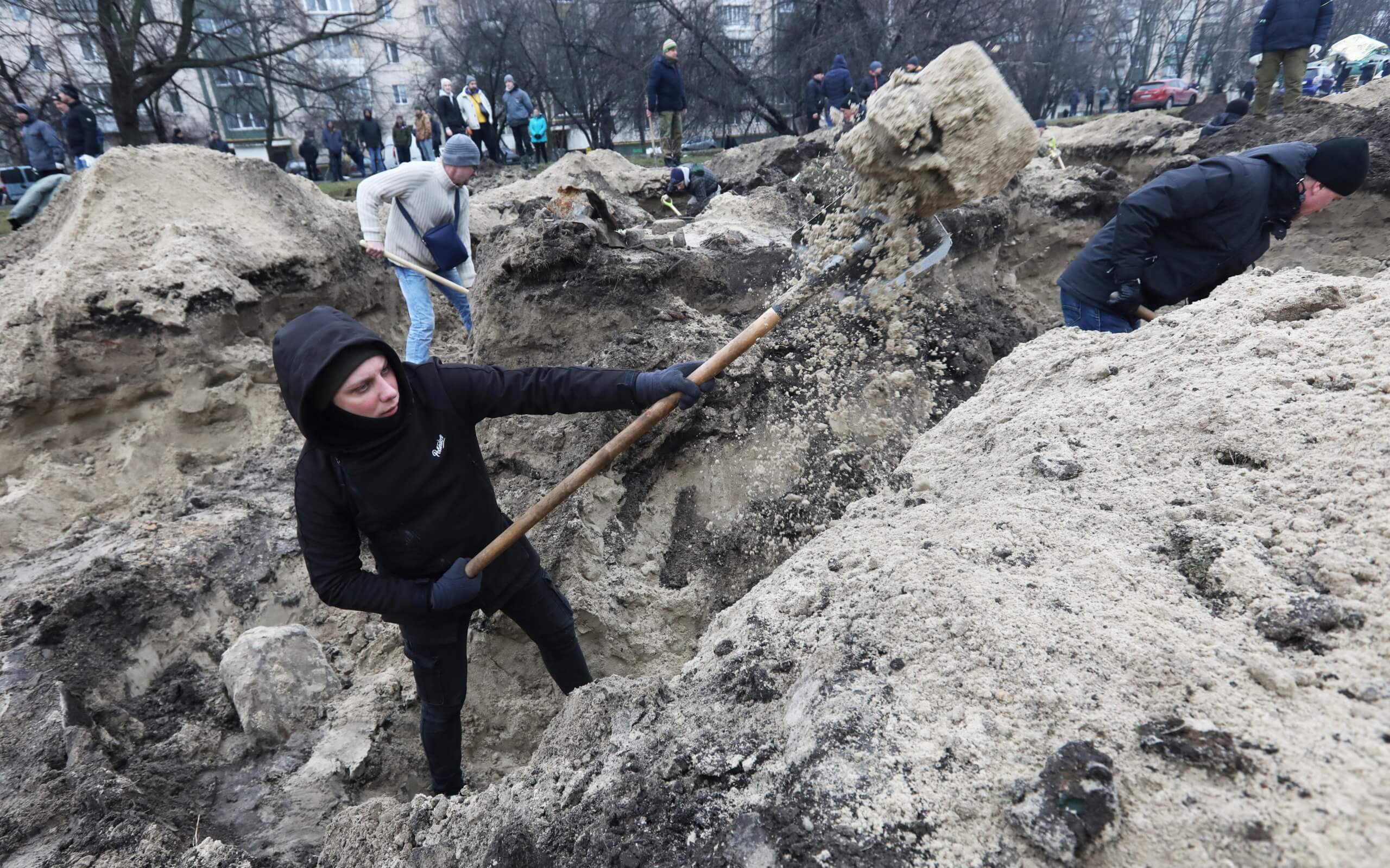 WAR IN UKRAINE | 'Hedgehogs' vs. tanks as Kyiv braces for Russian invaders 5