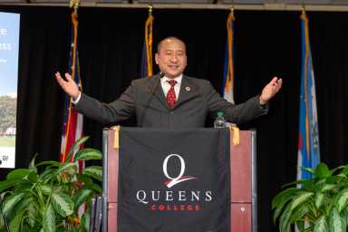 2022-03-03_School_of_Business_Opening-8700-print-1200×801-1