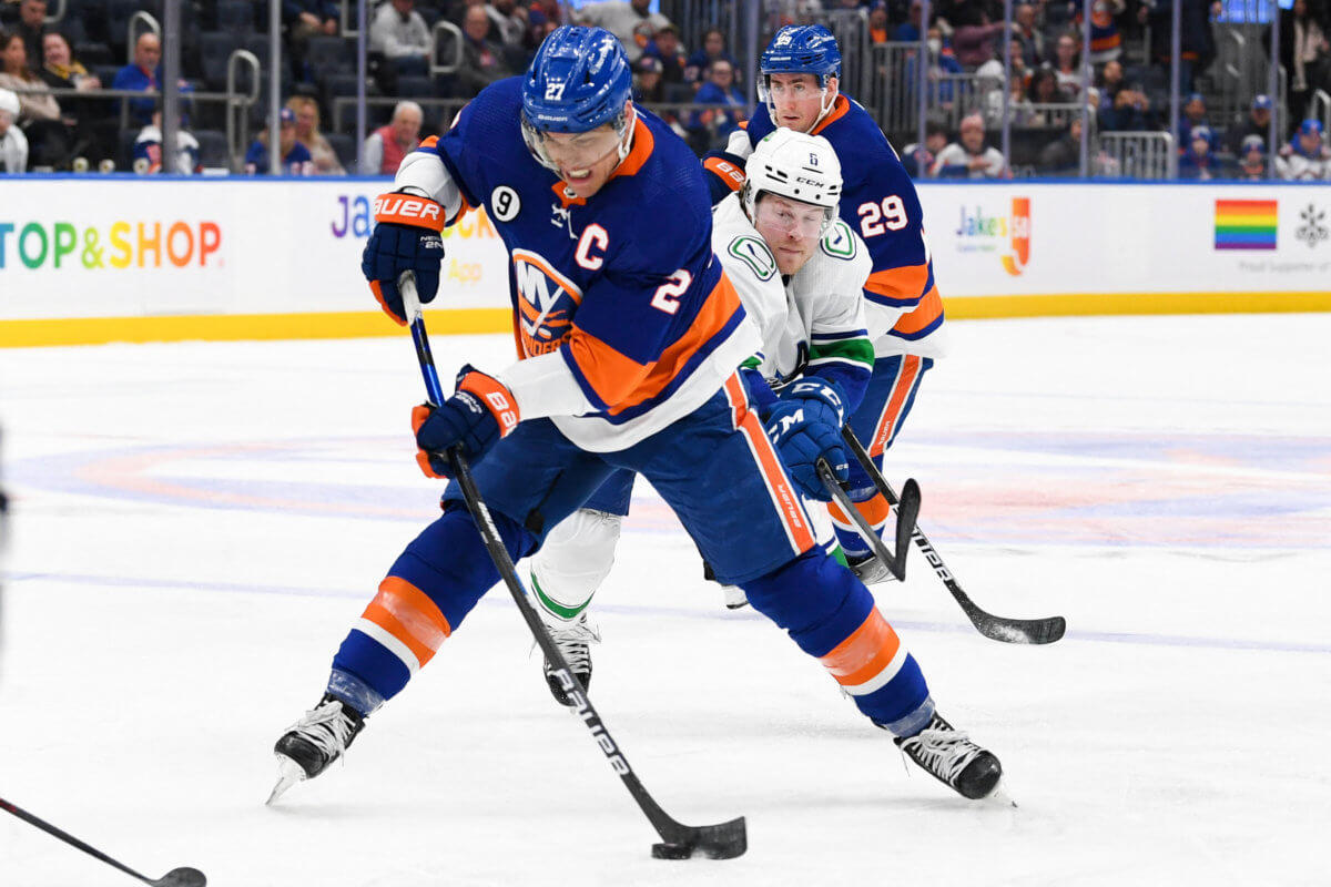 New York Islanders: Anders Lee's winding road to the captaincy