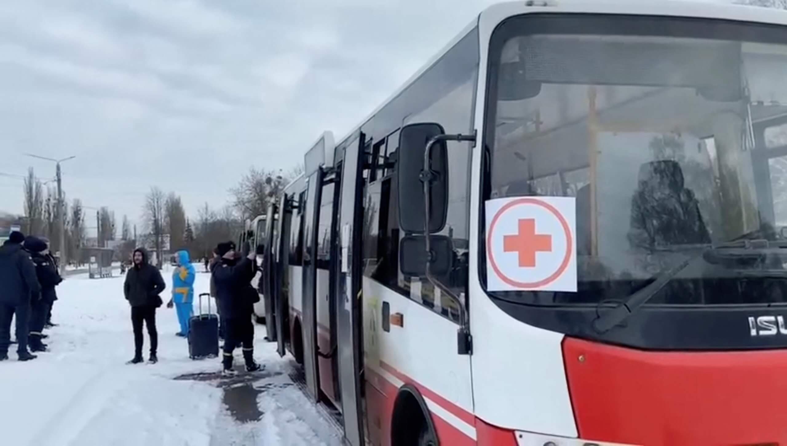 WAR IN UKRAINE | Refugee total tops 2 million as Zelensky seeks more sanctions against Russia 2