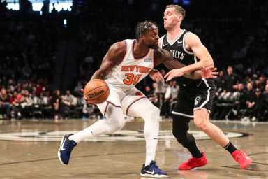 2022-03-22T094001Z_1197940027_MT1USATODAY17946858_RTRMADP_3_NBA-NEW-YORK-KNICKS-AT-BROOKLYN-NETS-1200×800-1
