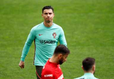 2022-03-23T110843Z_808377987_UP1EI3N0UYH19_RTRMADP_3_SOCCER-WORLDCUP-POR-TUR-PREVIEW-1200×837-1