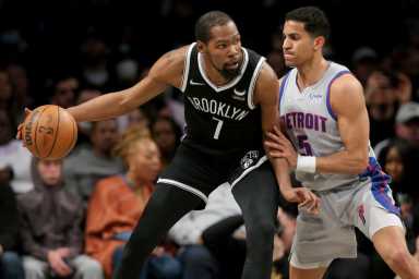 2022-03-30T024418Z_1273887224_MT1USATODAY17988267_RTRMADP_3_NBA-DETROIT-PISTONS-AT-BROOKLYN-NETS-1200×800-1