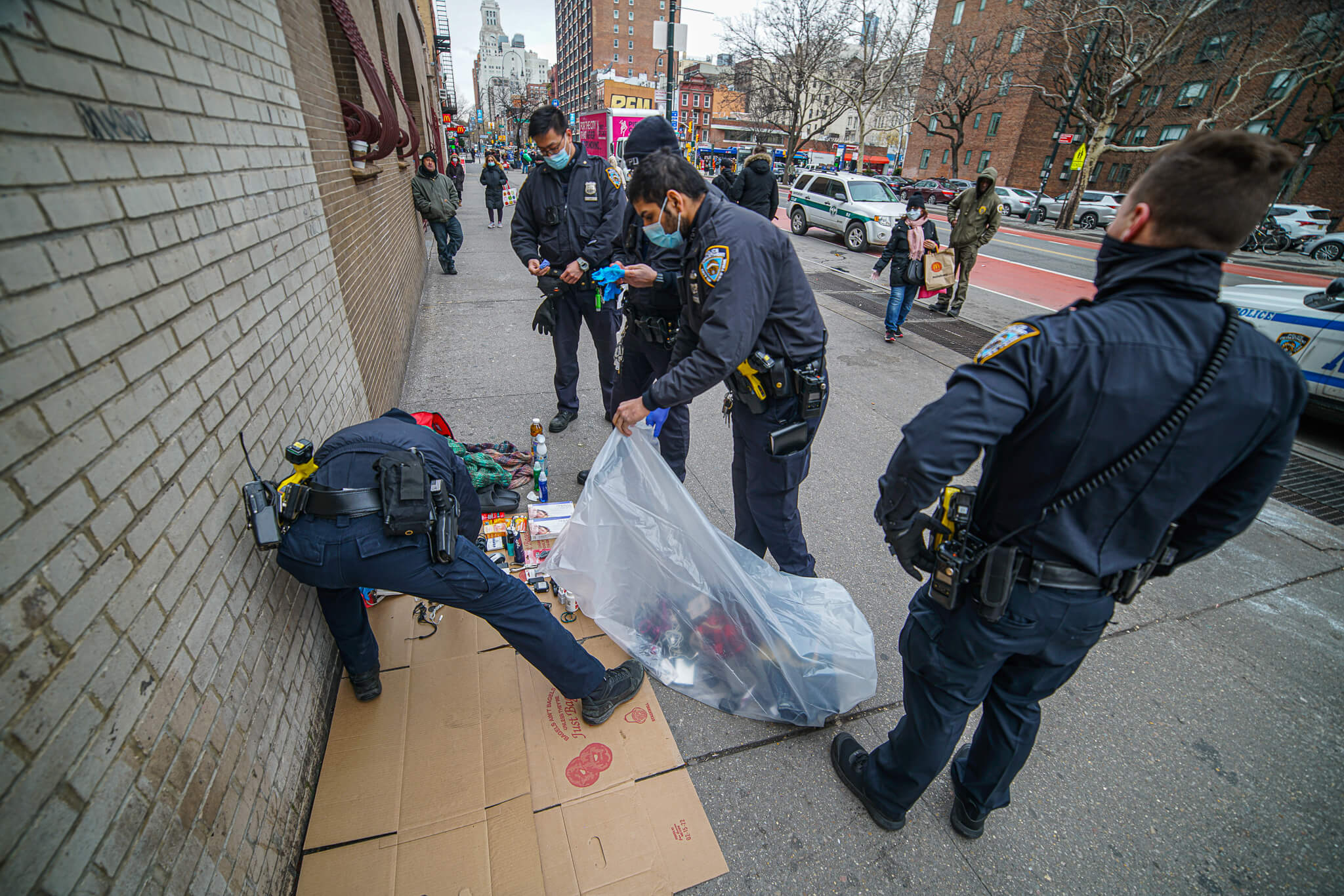 No longer a free market: NYPD cleans up illegal vendors on East 14th Street 8 Removing Items