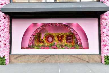 Opening-Day-at-Macys-Flower-Show®-Presents-Give.-Love.-Bloom-12-1200×800-1