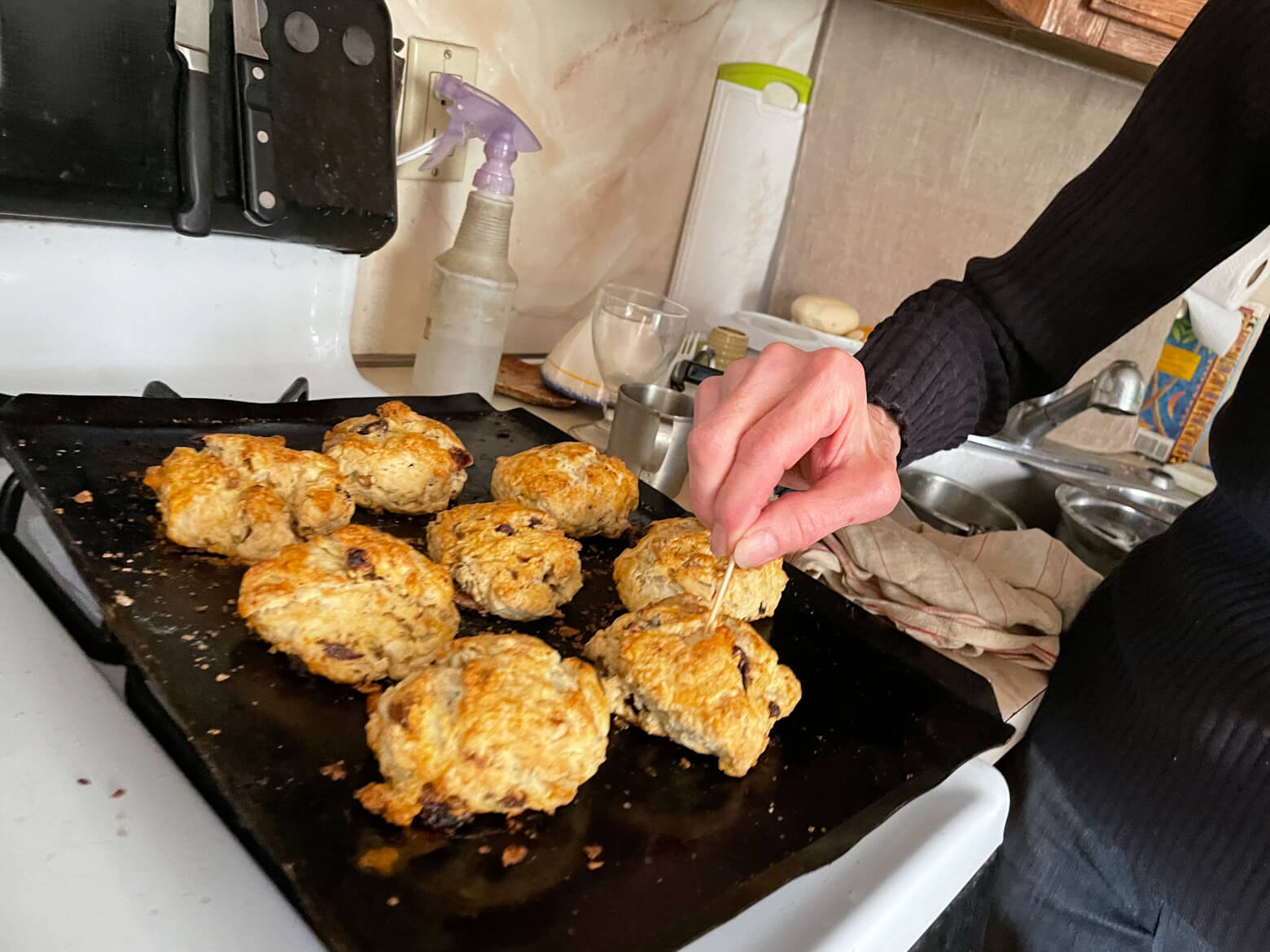 Greenwich Village neighbors try baking scones ahead of St. Patrick's Day 2