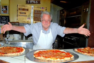 all-ss-di-fara-50th-anniversary-pizza-eating-contest-2015-09-25-bk01BCPRINT_WEBWEB