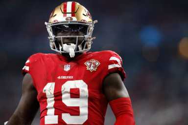 2022-01-17T012214Z_768981041_MT1USATODAY17517730_RTRMADP_3_NFL-NFC-WILD-CARD-PLAYOFF-SAN-FRANCISCO-49ERS-AT-DALLAS-COWBOYS-1200×800-1