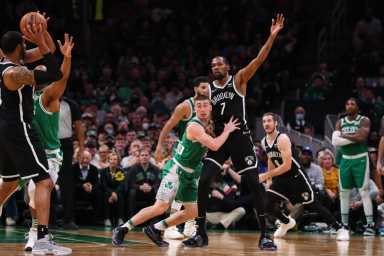 2022-03-06T210236Z_865055533_MT1USATODAY17843924_RTRMADP_3_NBA-BROOKLYN-NETS-AT-BOSTON-CELTICS-1200×800-1