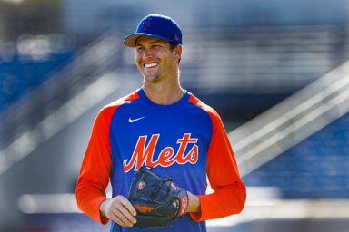2022-03-13T172648Z_49271264_MT1USATODAY17889249_RTRMADP_3_MLB-SPRING-TRAINING-NEW-YORK-METS-WORKOUTS-1200×800-1