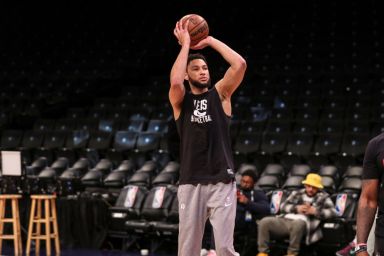 2022-04-10T192400Z_9078426_MT1USATODAY18057153_RTRMADP_3_NBA-INDIANA-PACERS-AT-BROOKLYN-NETS-1200×800-2