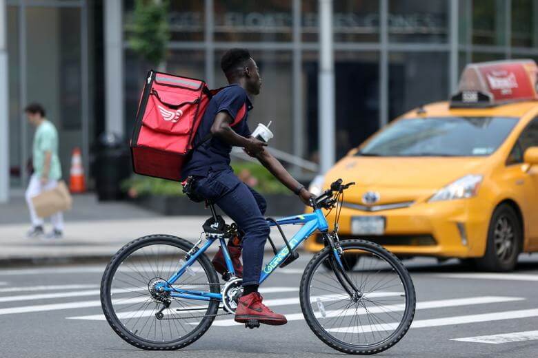 U.S. Chamber of Commerce backs 3rdparty food delivery apps in fight against NYC fee caps