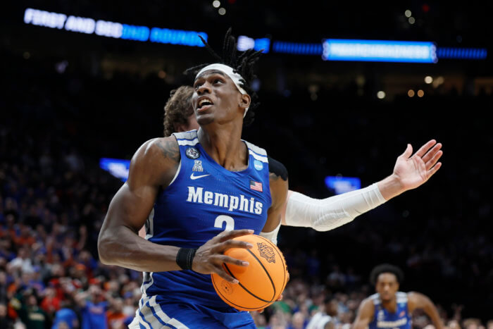 NBA Draft prospect Memphis Tigers center Jalen Duren shoots against the Boise State Broncos.