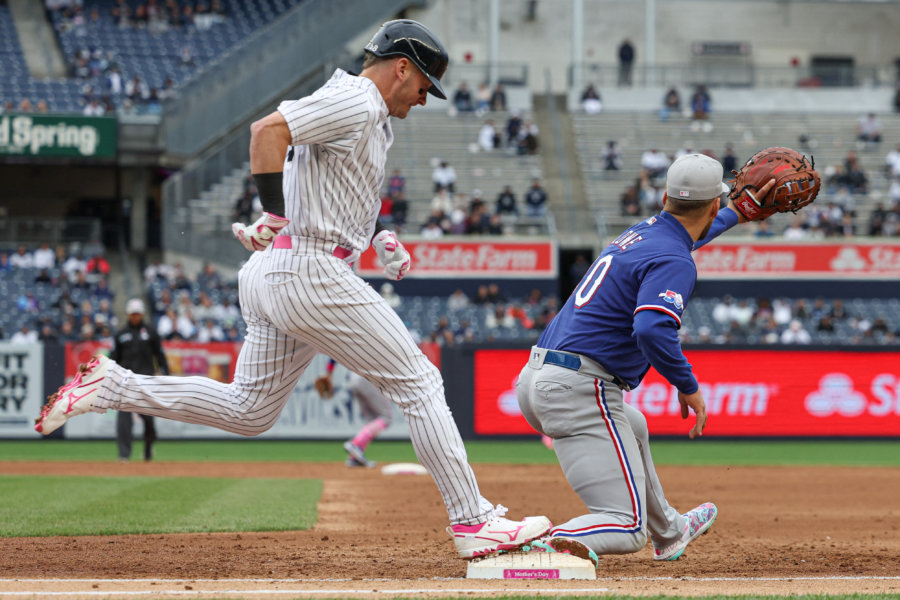 New York Yankees settle for doubleheader split with Rangers after