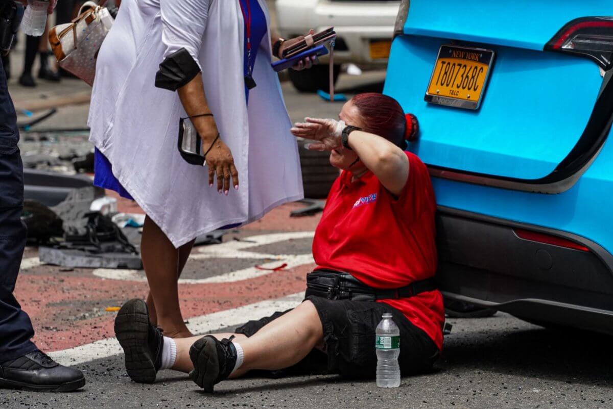 Violent crash involving Revel driver, UPS truck stuns Midtown shoppers on busy strip 4