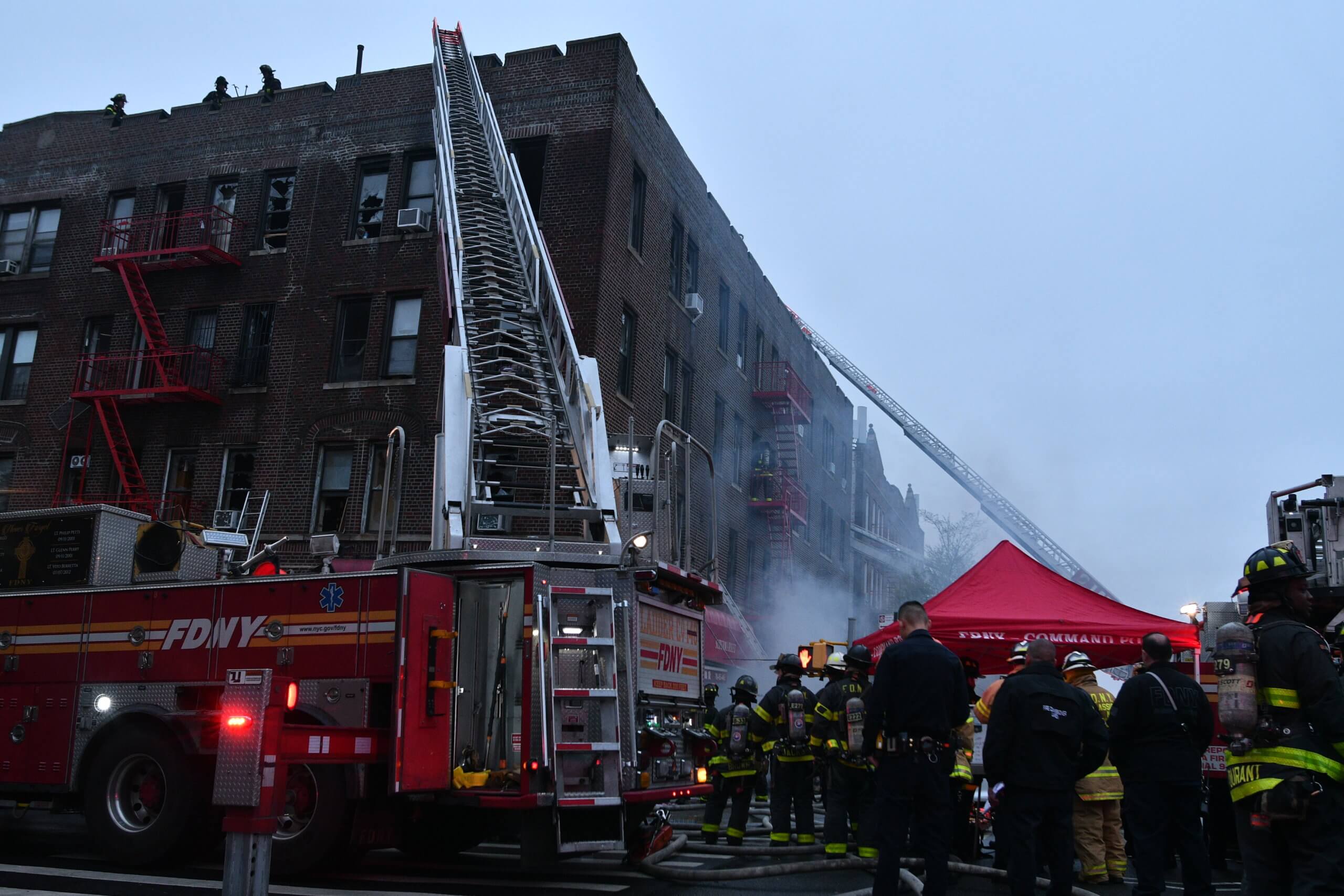 Three-alarm fire rips through Brooklyn grocery store: FDNY