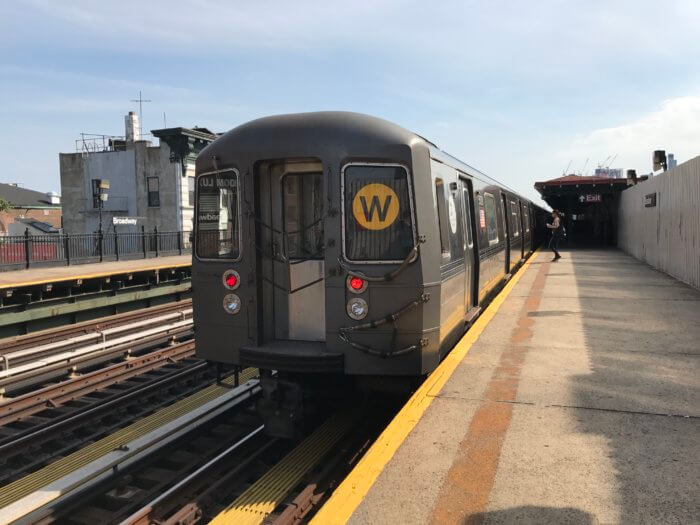 MTA W train