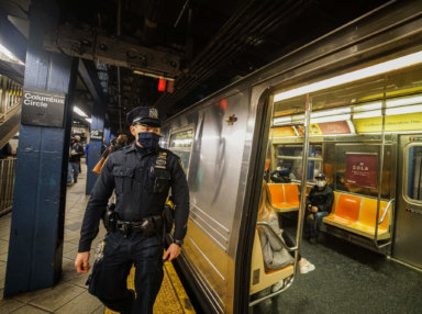 Brooklyn subway cop