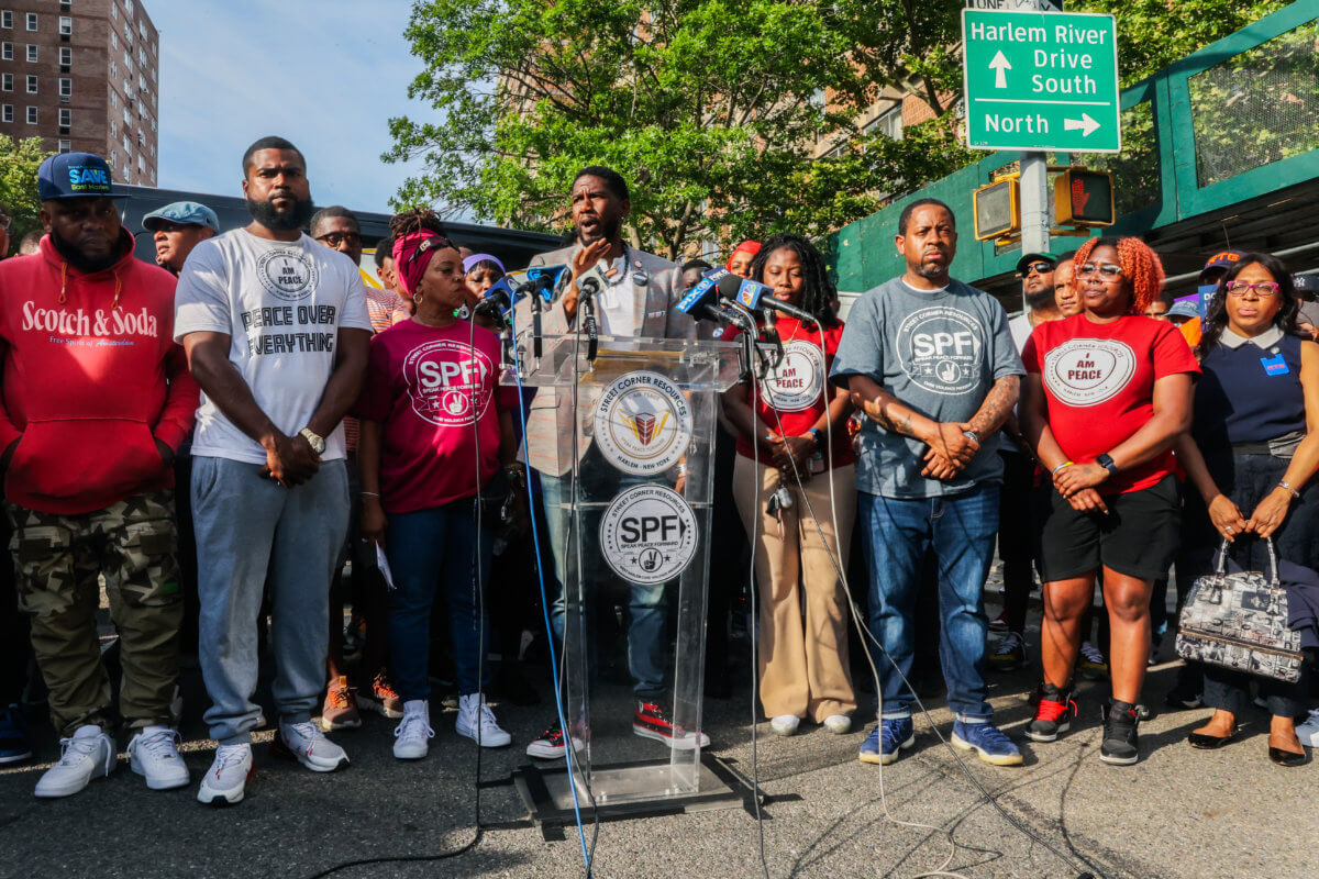 ‘I am tired of going from press conference to funeral': Harlem mourns the loss of local basketball star to mass shooting 6