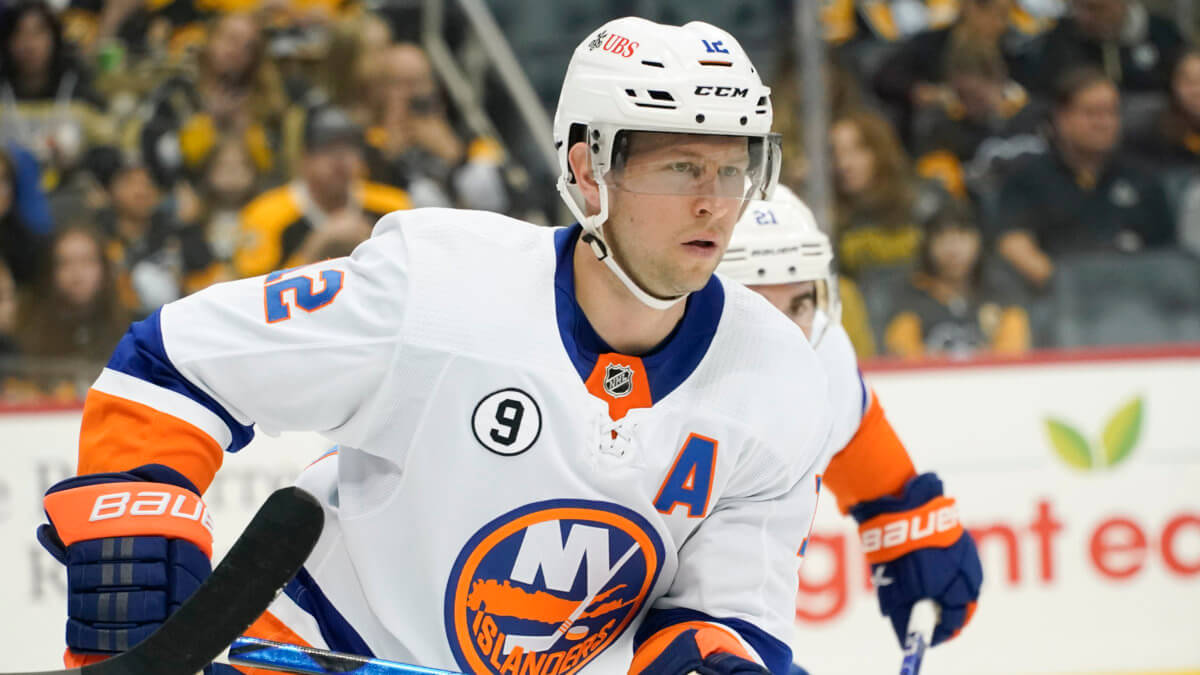 Josh Bailey saw writing on wall as time with Islanders appears