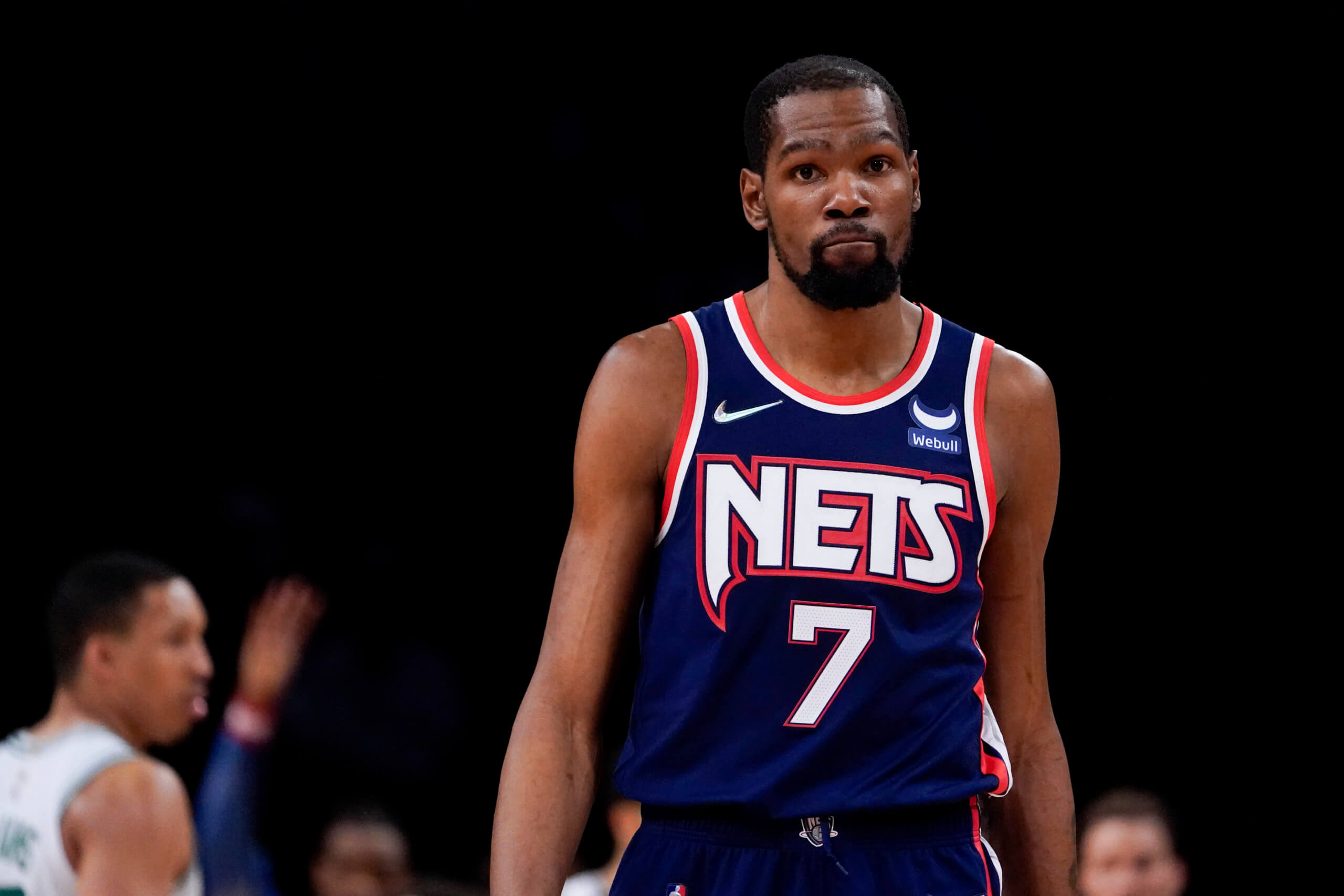 Kevin Durant to remain with Brooklyn Nets, team management says