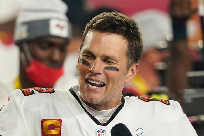 Tom Brady on Aaron Rodgers' 1st season with Jets: "I think he's going to have a great year" 2 Tom Brady was not happy with Fournette visiting New England