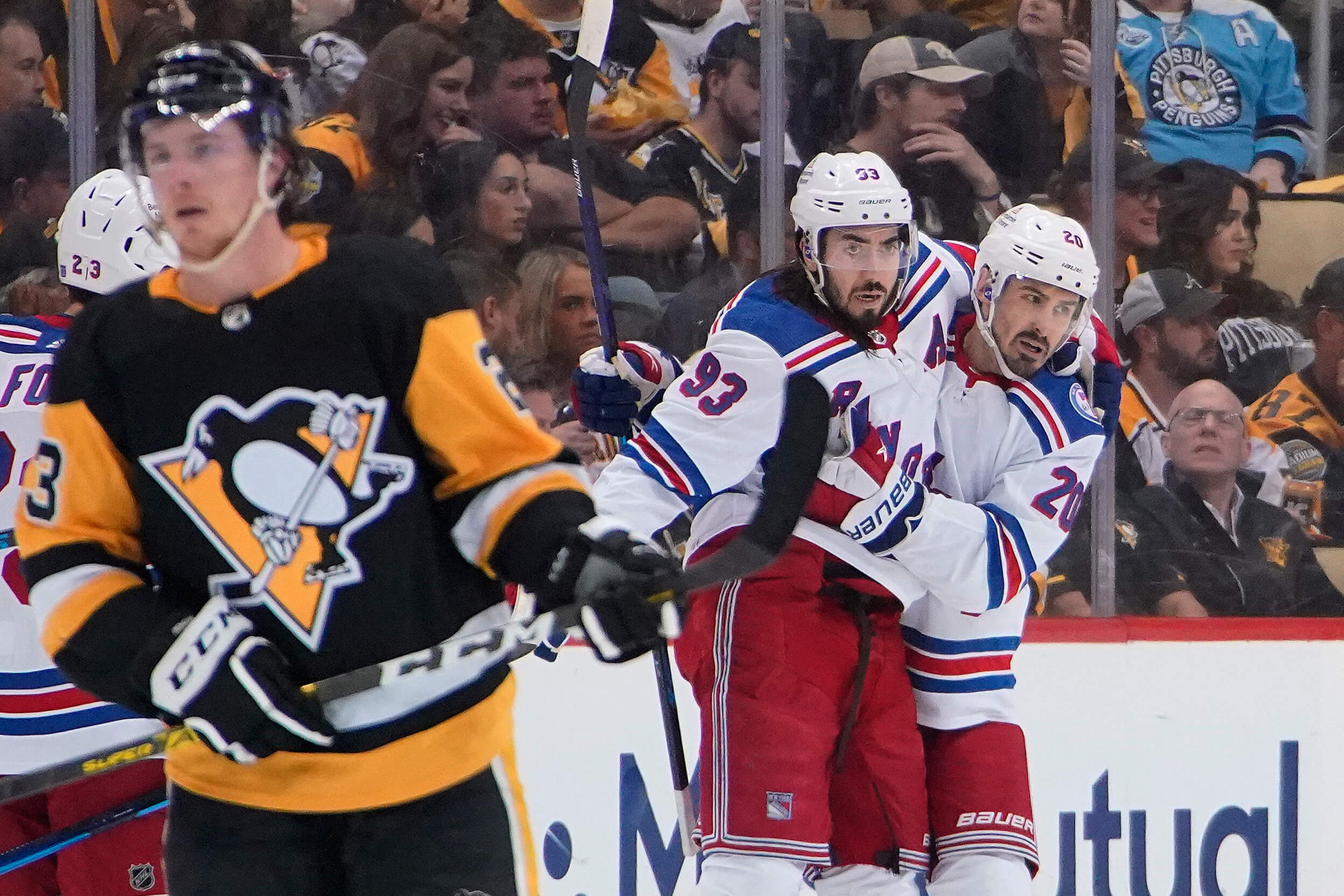 Mika Zibanejad Chris Kreider Rangers