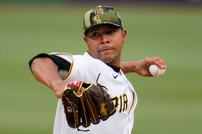 Jose Quintana delivers a pitch in 2022 MLB action