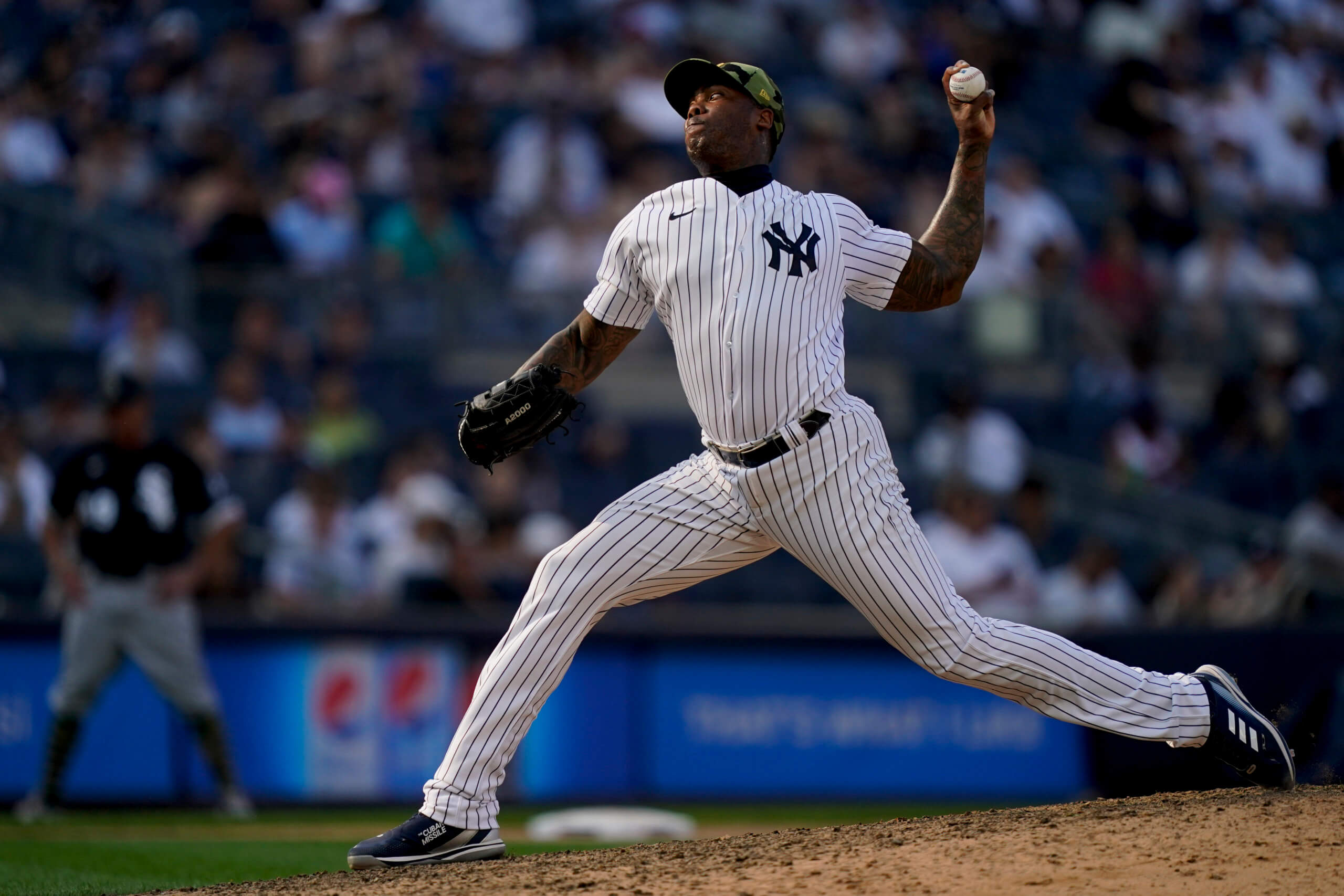 Yankees' Aroldis Chapman' confident he won't miss too much time due to infected Tattoo