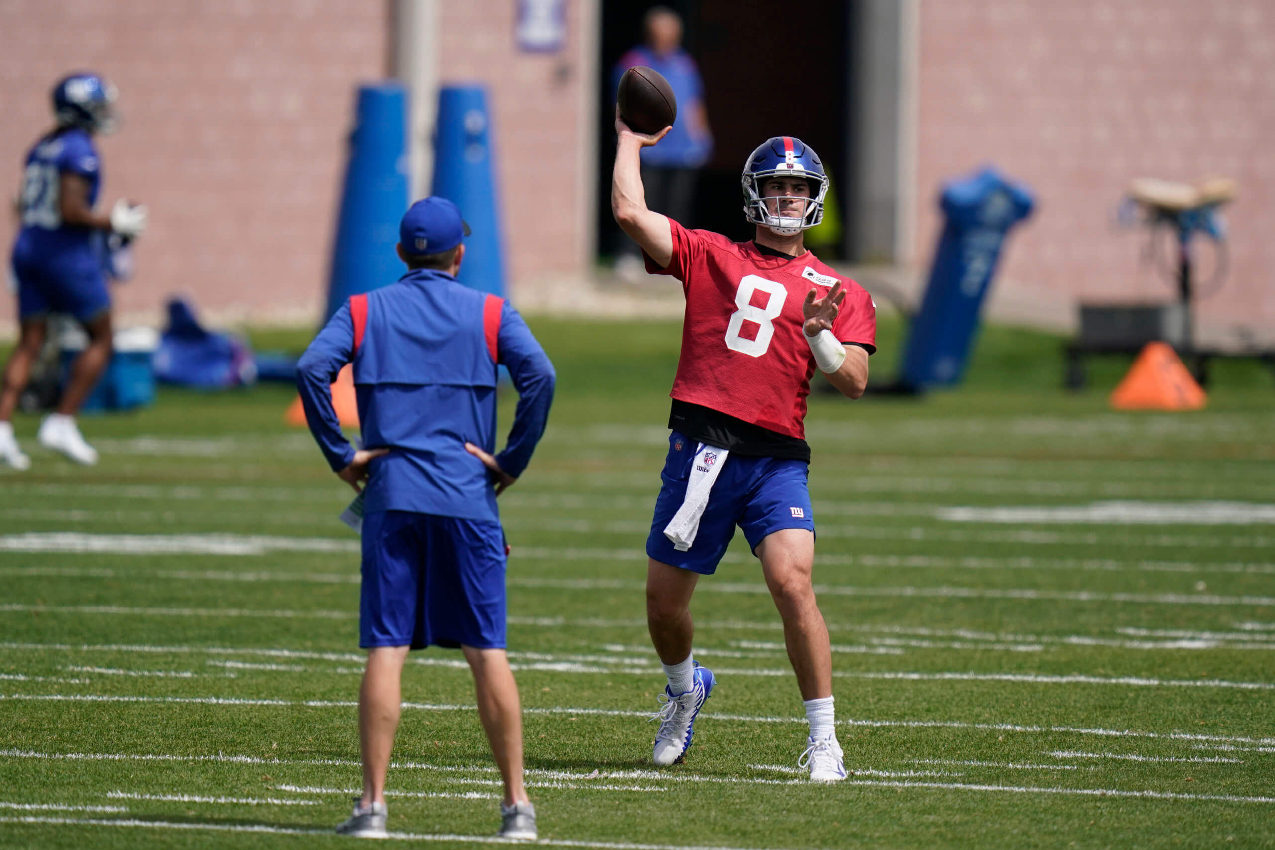 Giants Practice Report: Thomas, Barkley, Jones Headline Lengthy