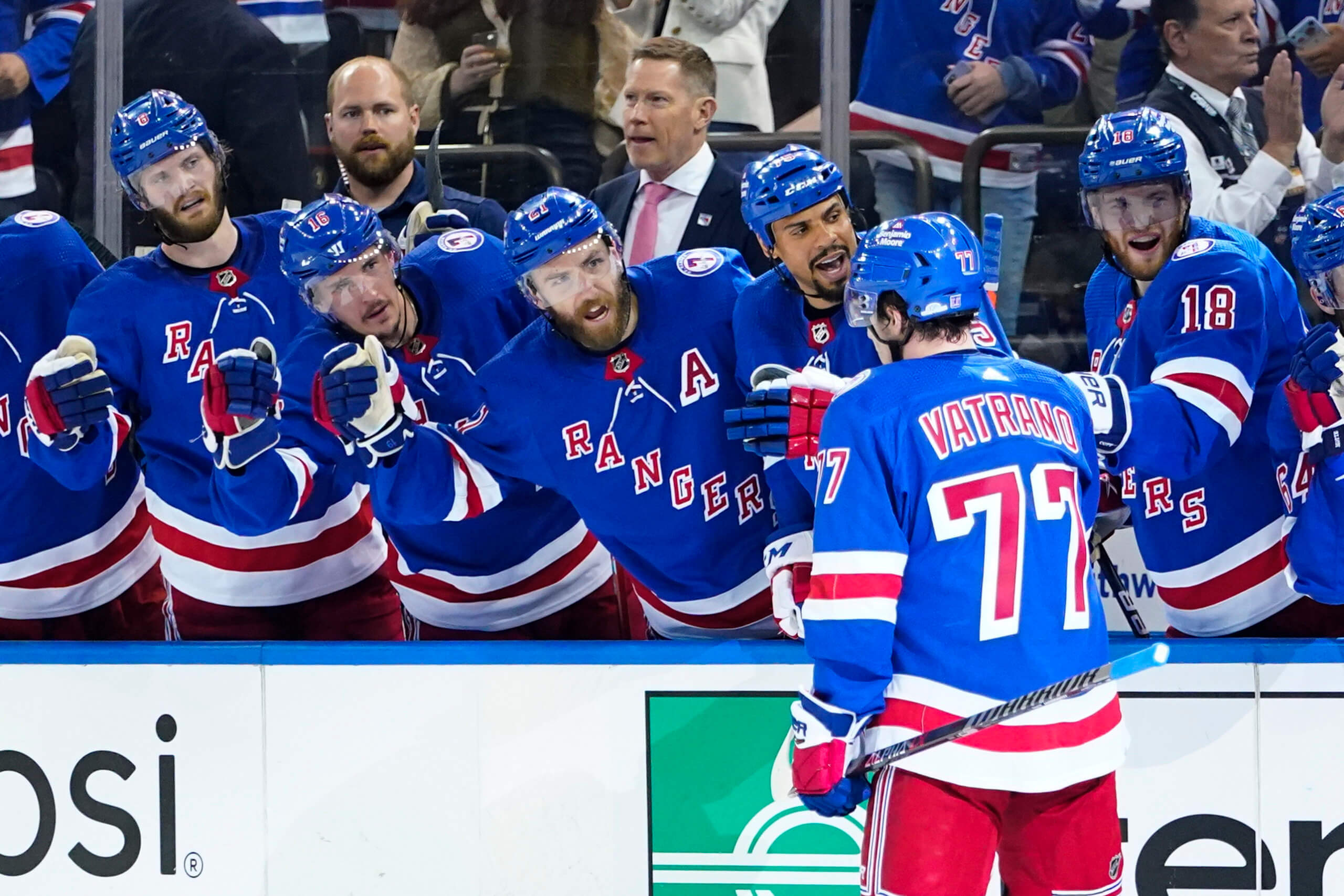 Last battle of New York this regular season as Rangers host Isles