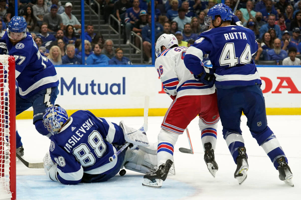 NHL odds June 7 Rangers vs. Lightning Game 4 Eastern Conference Final