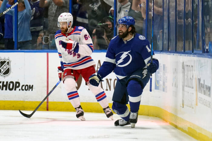 Rangers trade for Tyler Motte