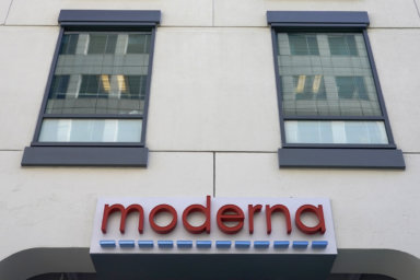 Virus Outbreak Moderna