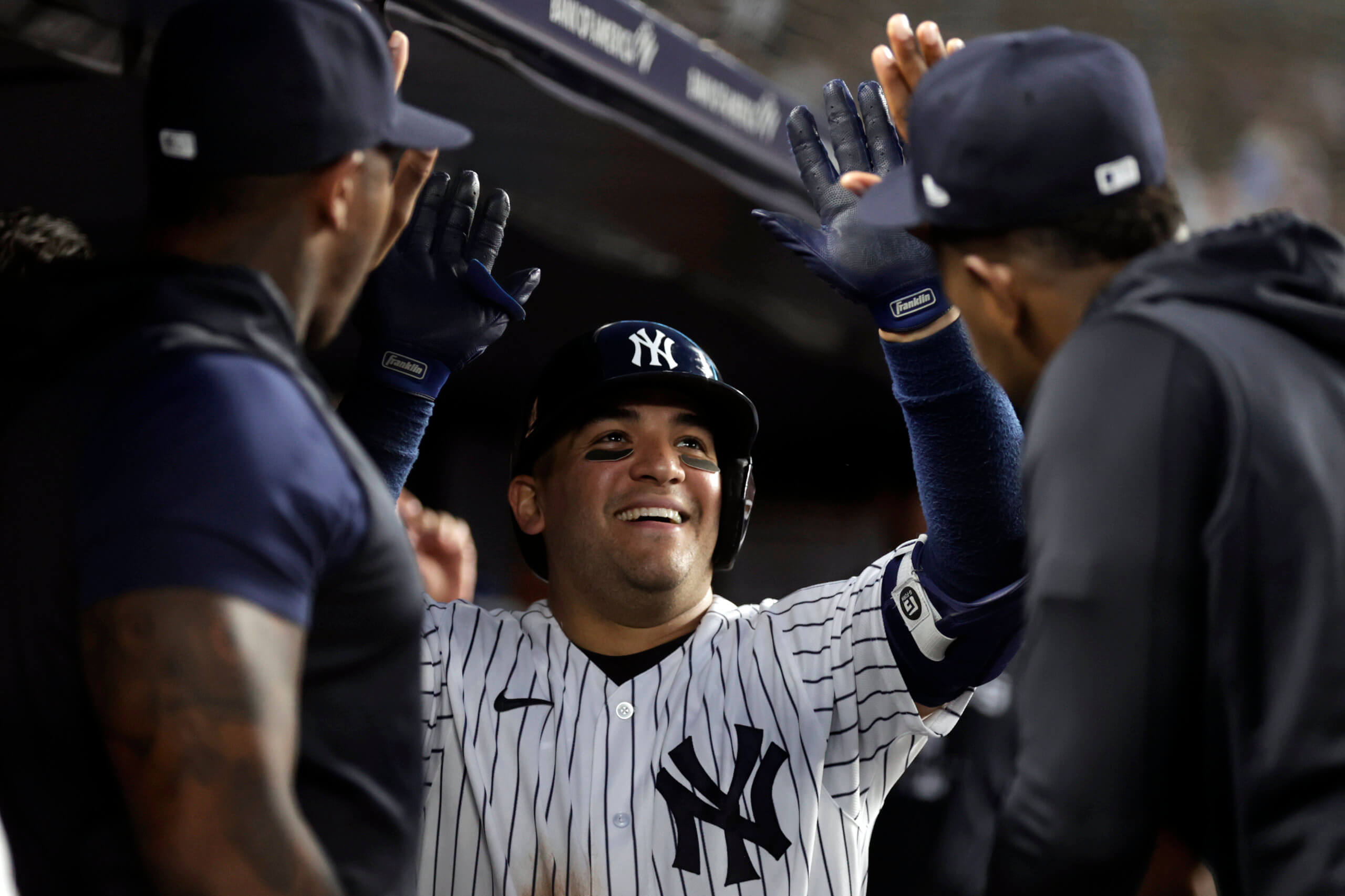 Yankees Notebook: Gleyber Torres, Jose Trevino late scratches from Sunday's  game vs. Cubs