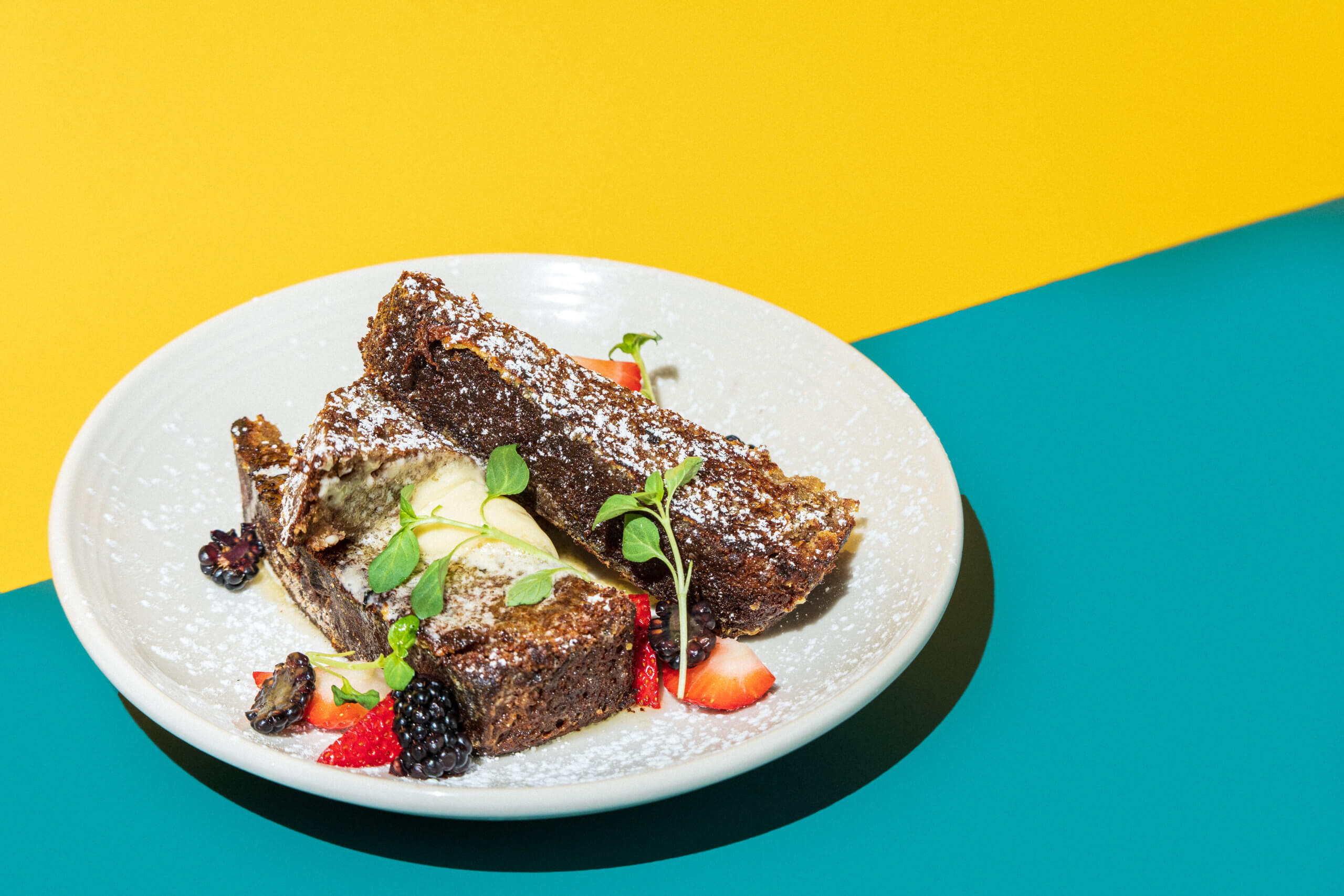 New restaurant Peachy Keen brings '70s vibes to Hell's Kitchen 9