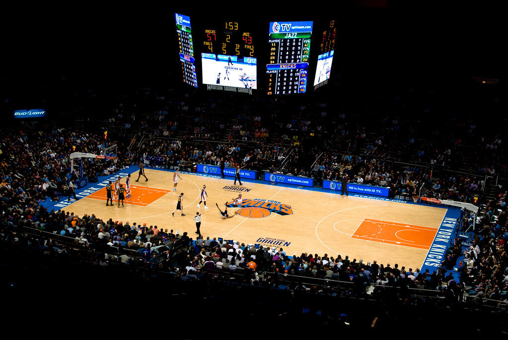 Knicks trade Noel and Burks to Detroit