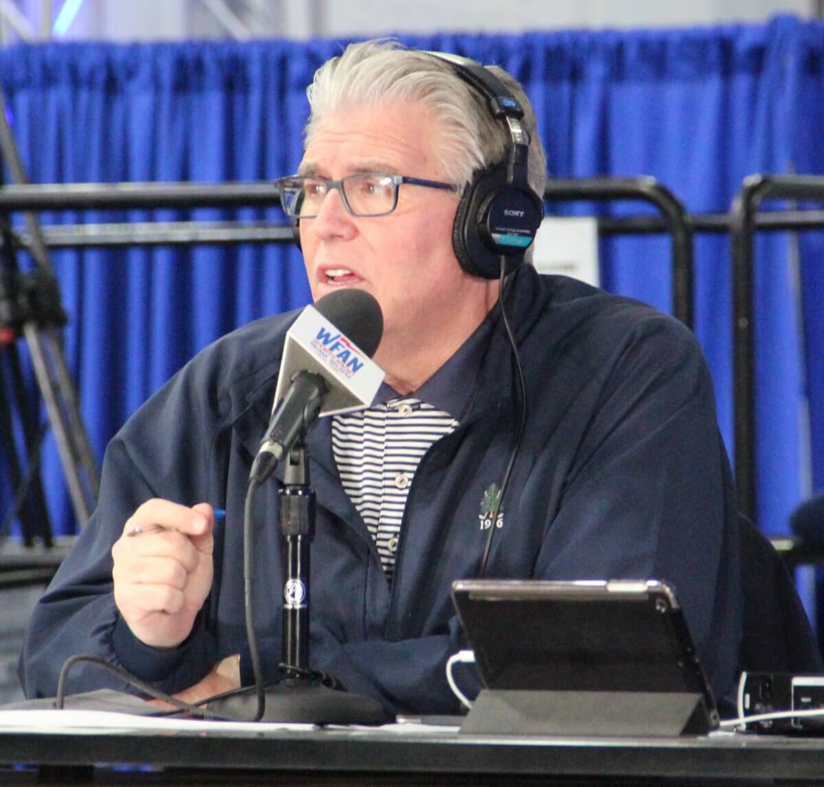 Mike Francesa and Phil Mushnick feud again