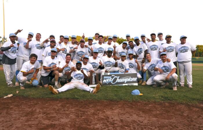 LIU celebrates their NCAA Regional appearance