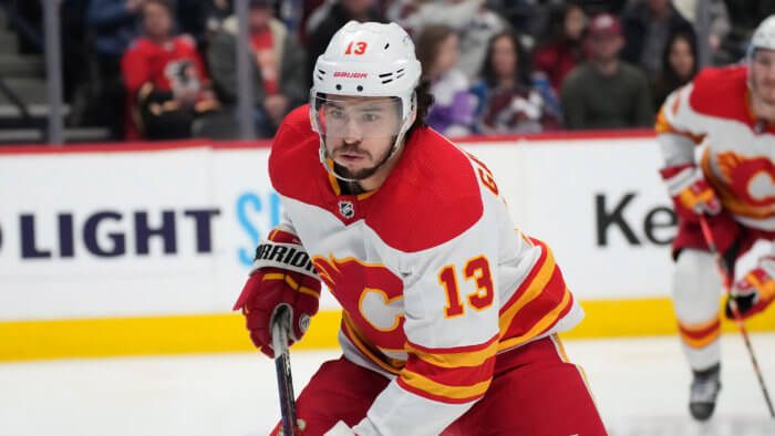 Islanders Devils Johnny Gaudreau