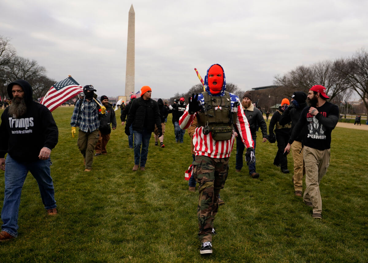 Trump associates' ties to extremists and domestic terrorists probed by Jan. 6 panel 2