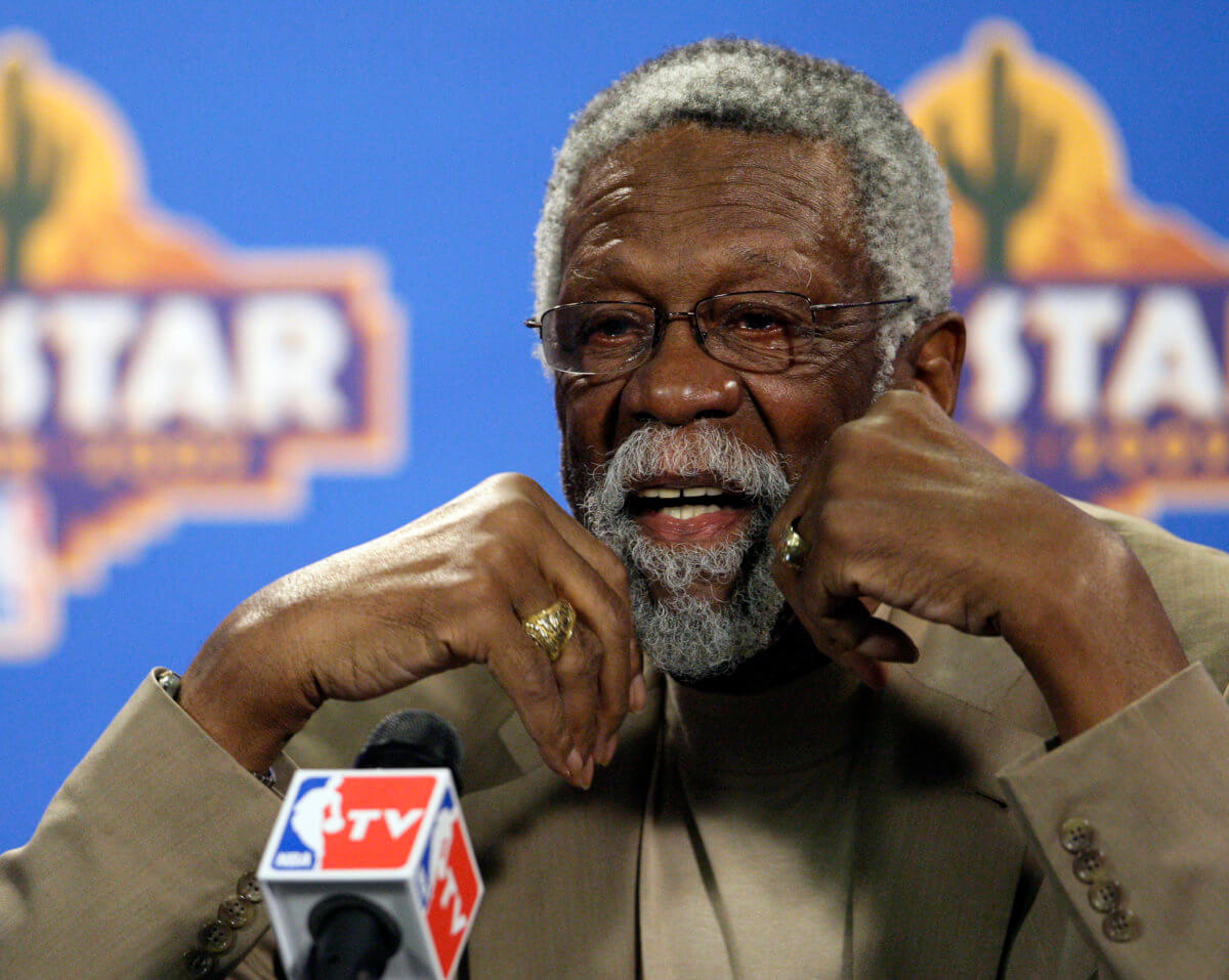 NBA great Bill Russell speaks during a news conference at the NBA All-Star basketball weekend in 2009.
