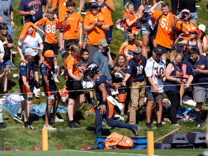 More flags coming in 2022 NFL Season: League asks officials to focus on illegal contact fouls 2 2022 NFL fans at Broncos practice