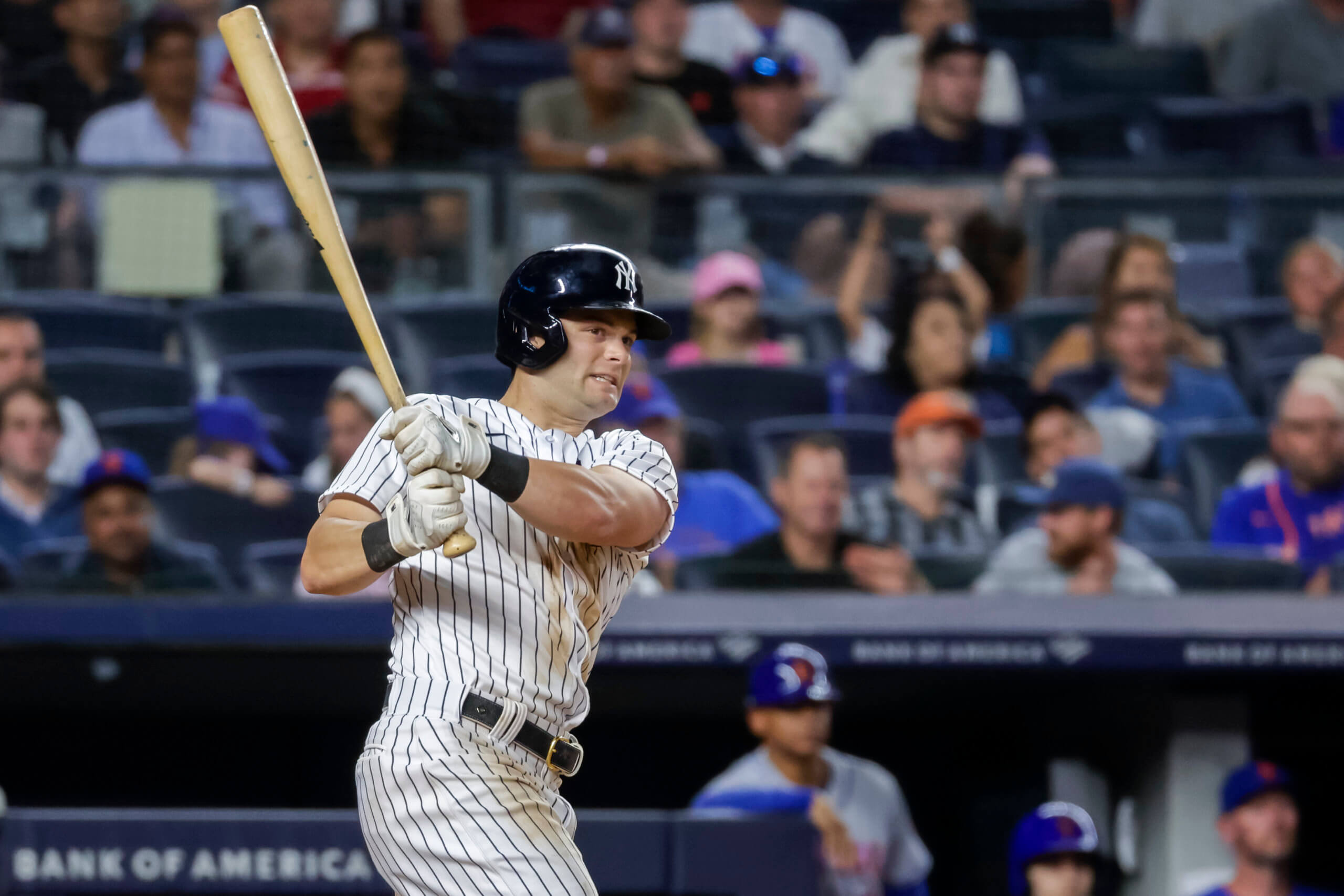 I'm still positioned in the same spot - New York Yankees acquired Andrew  Benintendi without a vaccination agreement, outfielder remains inclined  toward staying unvaccinated