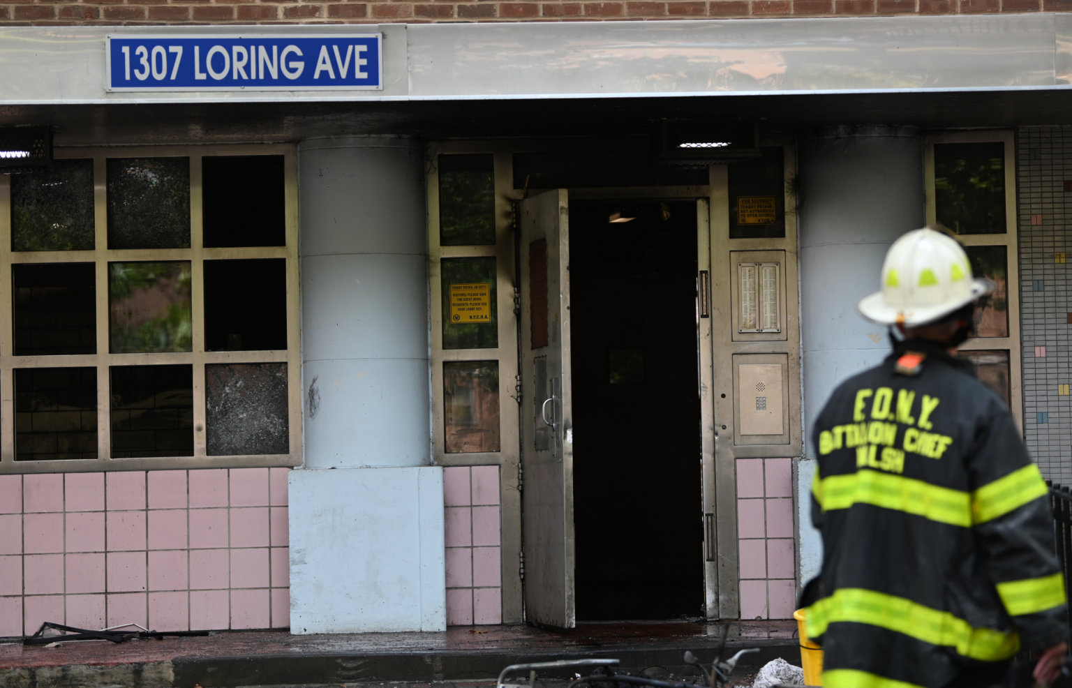 Brooklyn ebike fire leaves one person injured at Pink Houses amNewYork