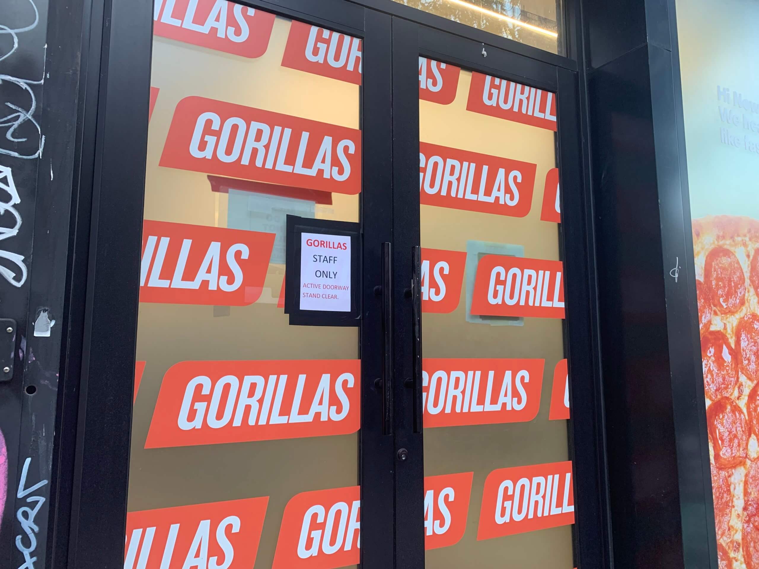 gorillas grocery delivery dark store