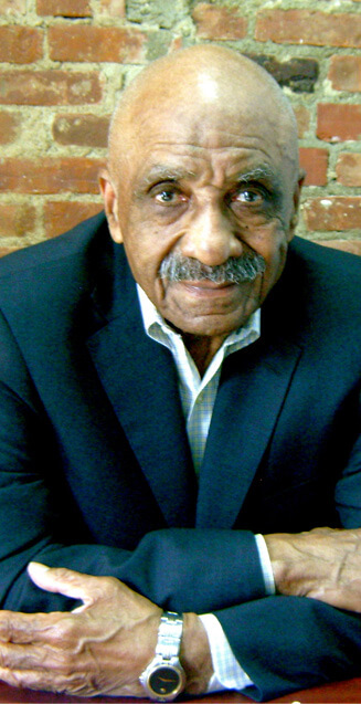Leon Eastmond Headshot