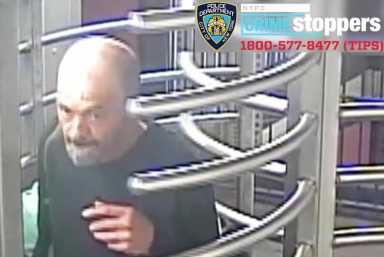 Subway station stabbing suspect at Rockefeller Center